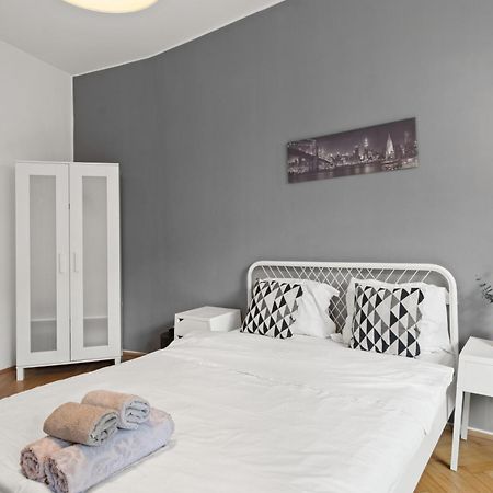 Old Town Studio 23B Apartment Букурещ Екстериор снимка