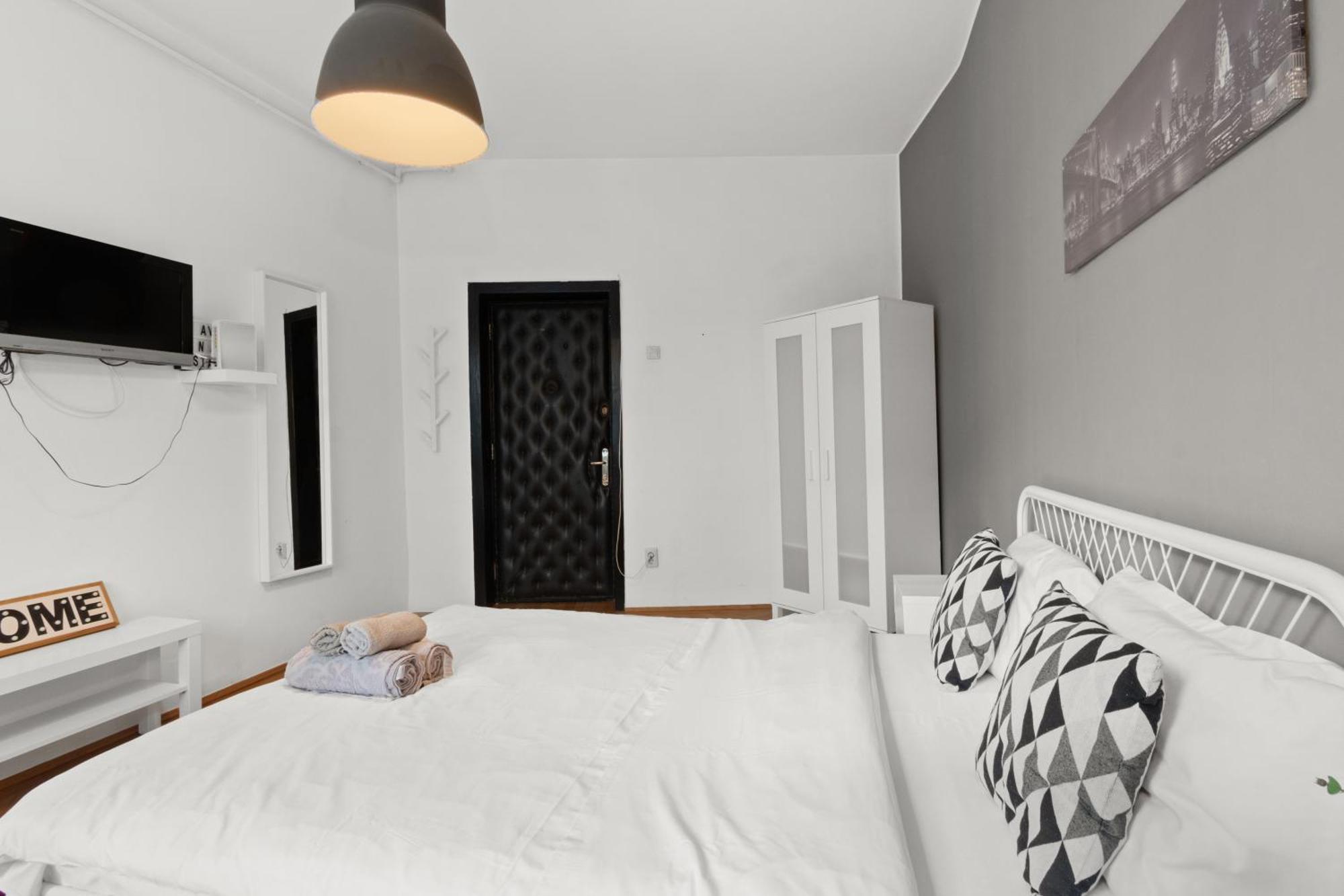 Old Town Studio 23B Apartment Букурещ Екстериор снимка